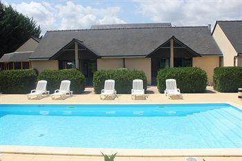 Les Dineux Village Tremeur Экстерьер фото