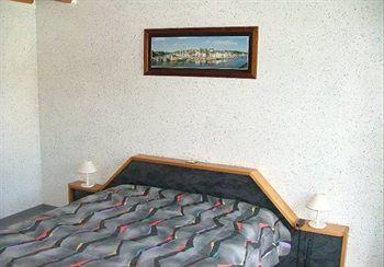 Les Dineux Village Tremeur Экстерьер фото